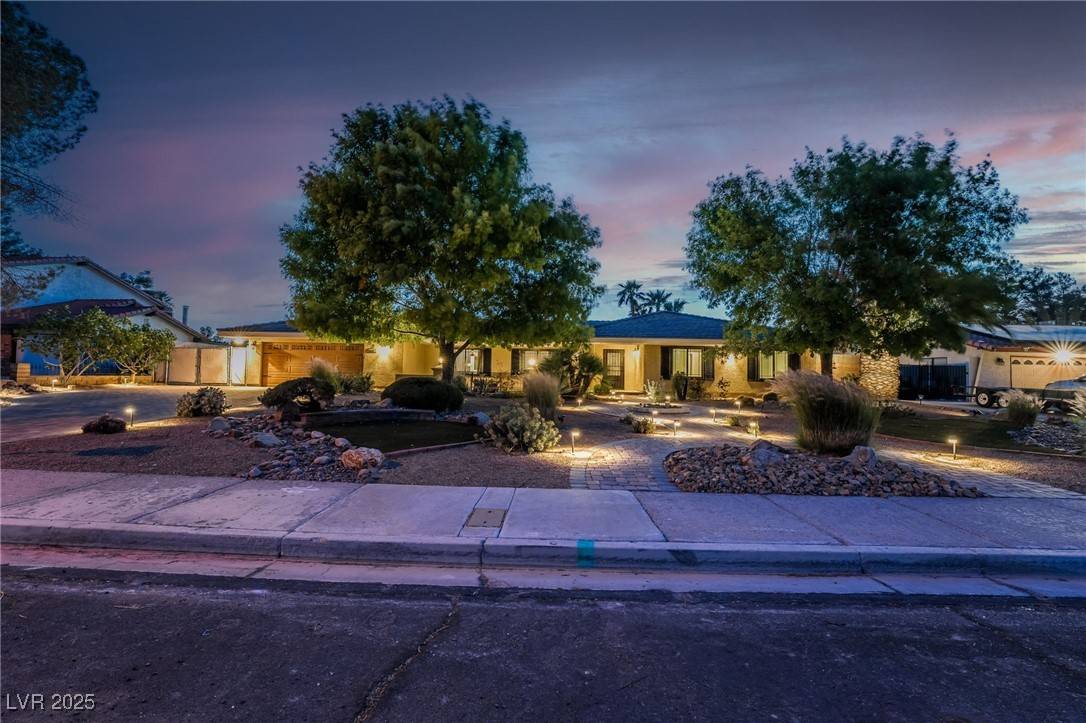 Las Vegas, NV 89120,5603 Palm ST