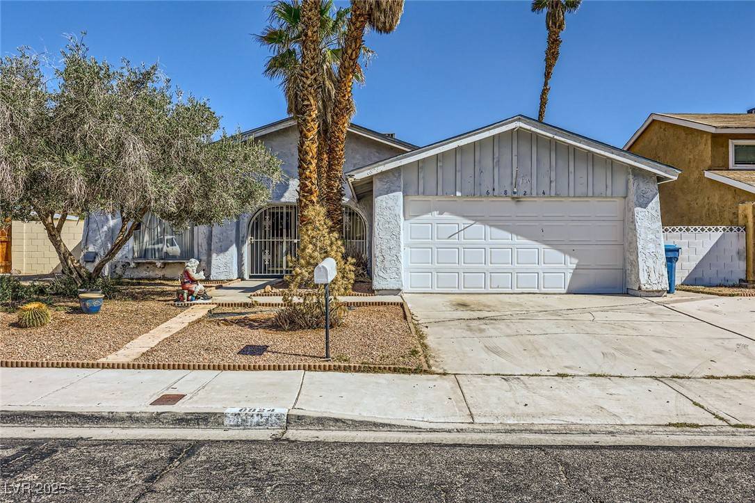 Las Vegas, NV 89103,6824 Grandola DR