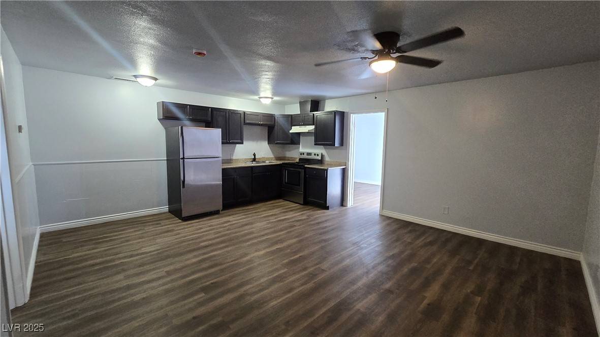 Las Vegas, NV 89101,716 N 11th ST #4