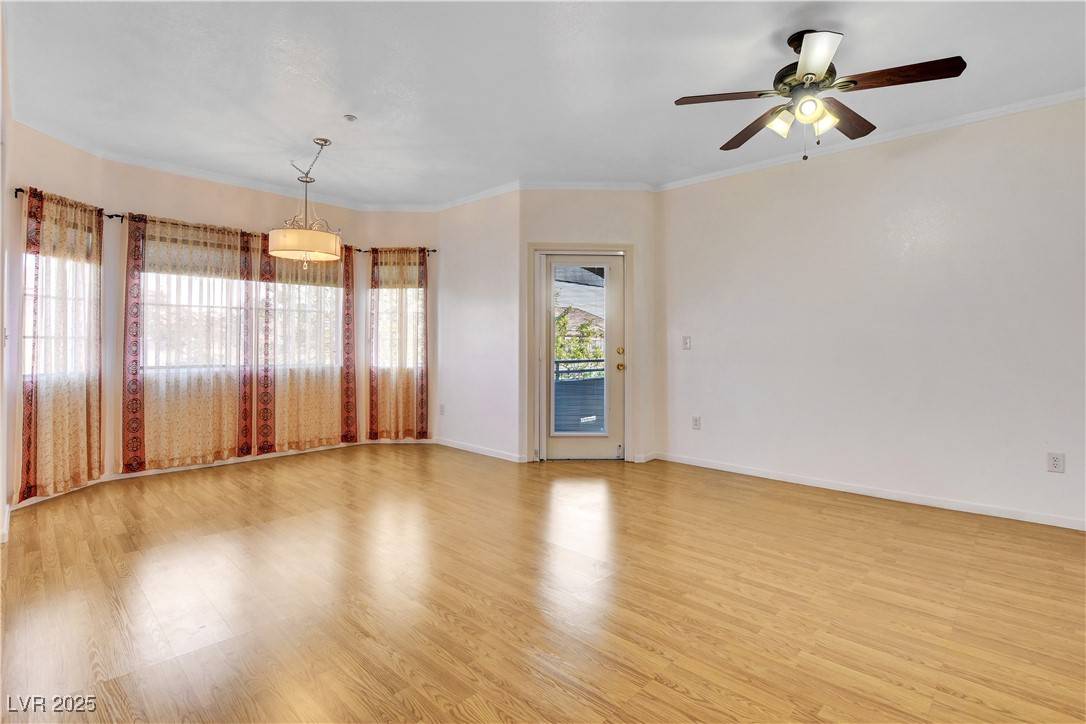 Henderson, NV 89011,833 Aspen Peak LOOP #1026