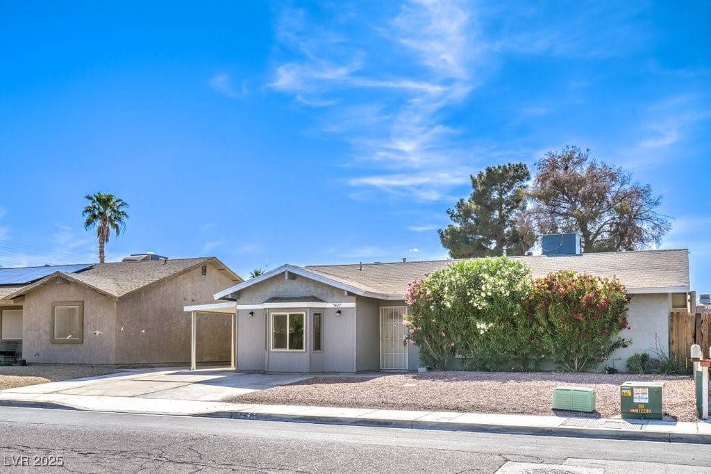 Las Vegas, NV 89122,5427 Bernadette ST