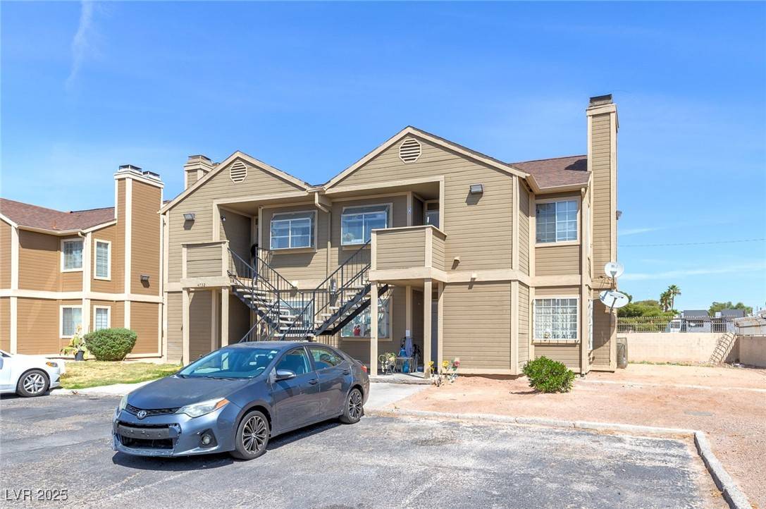 Las Vegas, NV 89121,4732 Krissylouise WAY