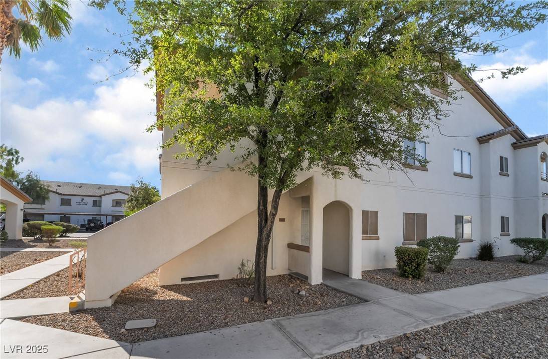 Las Vegas, NV 89142,5655 E Sahara AVE #1037