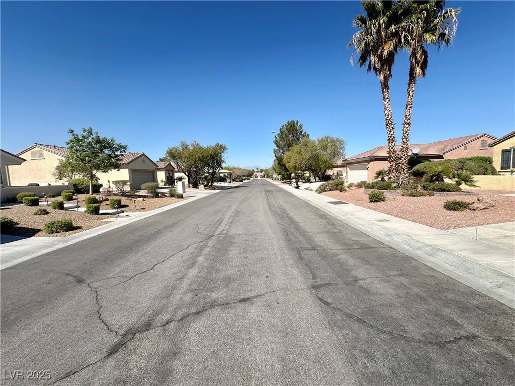 Henderson, NV 89052,2558 Grandville AVE