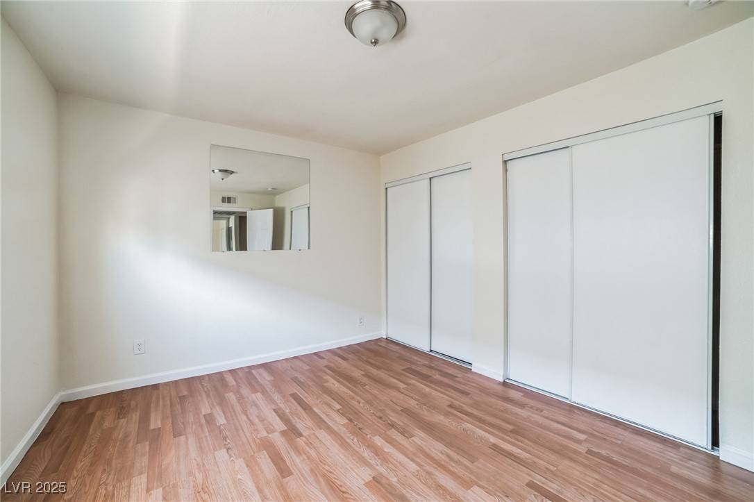 Las Vegas, NV 89101,1301 N 23rd ST #4