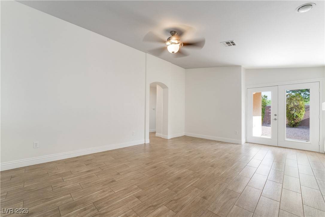 North Las Vegas, NV 89084,4360 Meadowlark Wing WAY