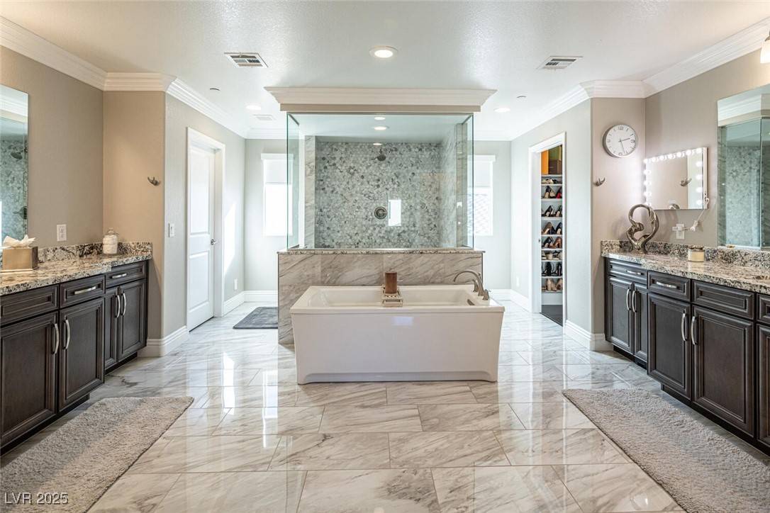 Las Vegas, NV 89129,4612 Amazing View ST