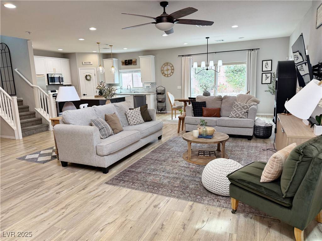 Las Vegas, NV 89166,10556 Mount Blackburn AVE