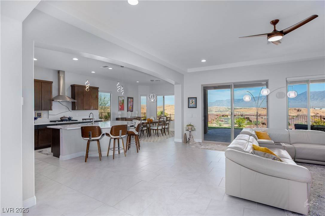 Mesquite, NV 89034,1130 Calico RDG