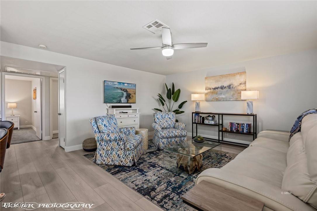 Mesquite, NV 89027,901 Mesquite Springs DR #201