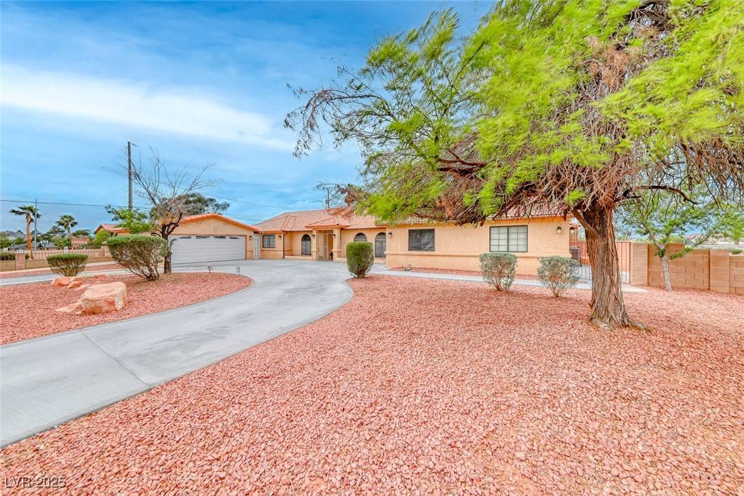 Las Vegas, NV 89110,775 Spanish DR
