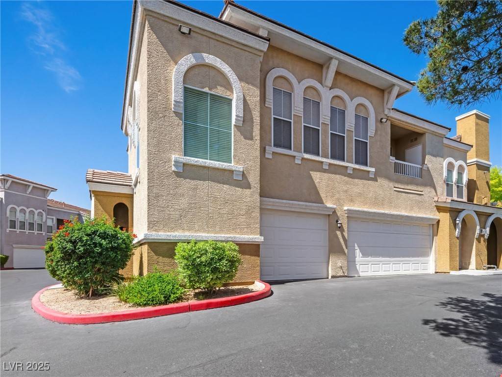 Las Vegas, NV 89147,9975 Peace WAY #2057