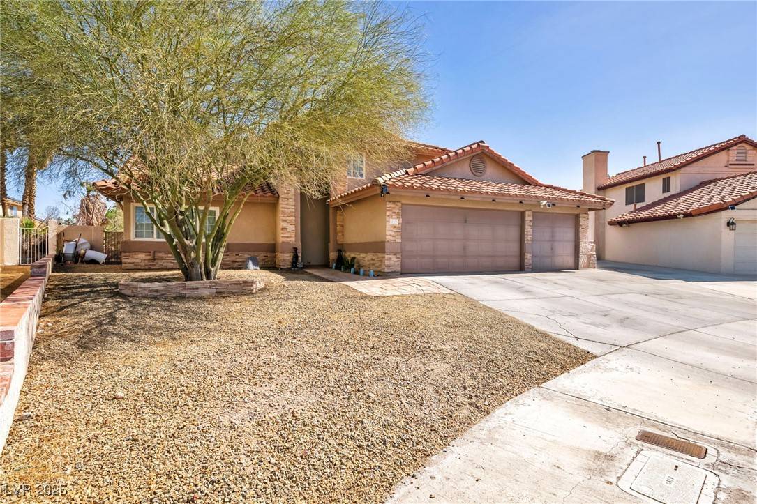 Henderson, NV 89074,266 Cordero DR