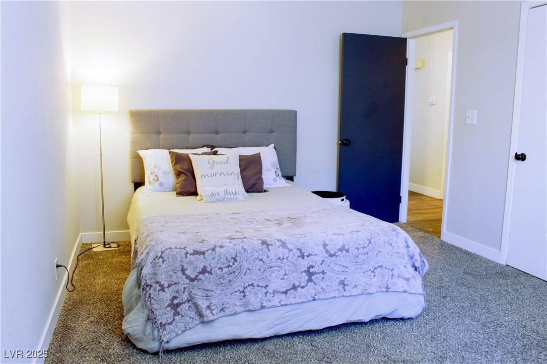 Las Vegas, NV 89103,6198 Pinewood AVE