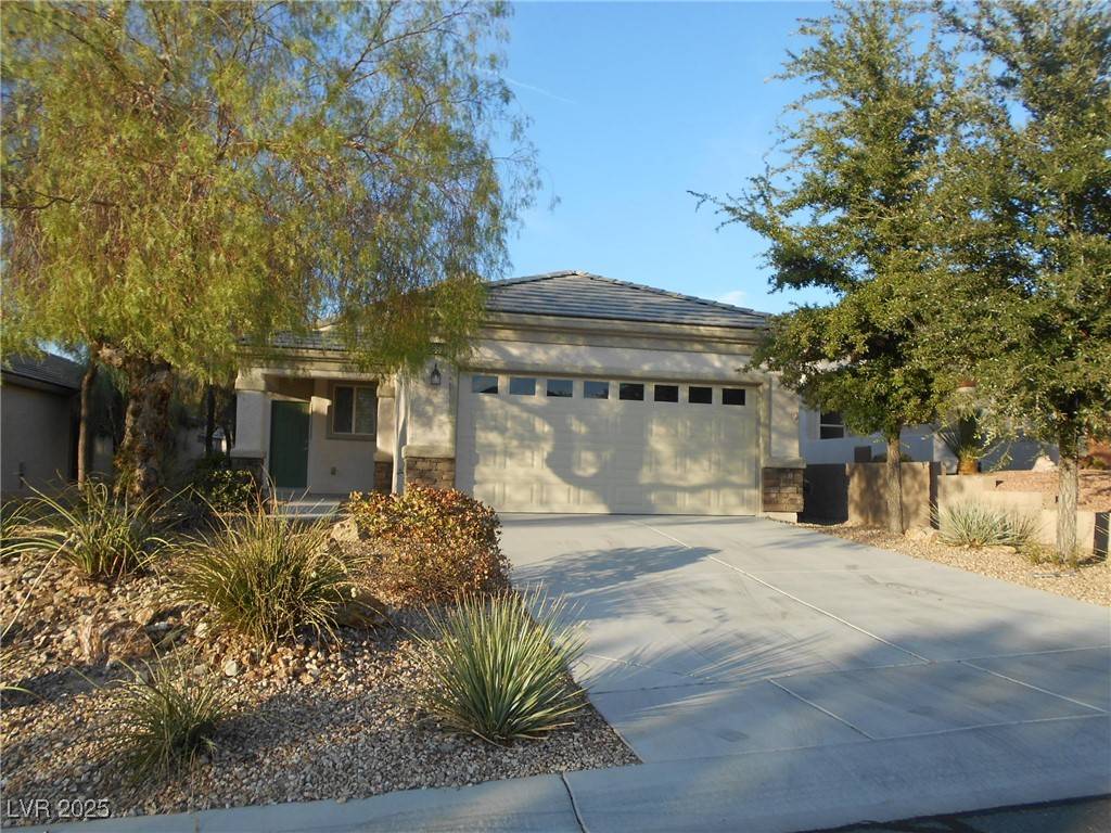 Henderson, NV 89044,2552 COSMIC DUST ST