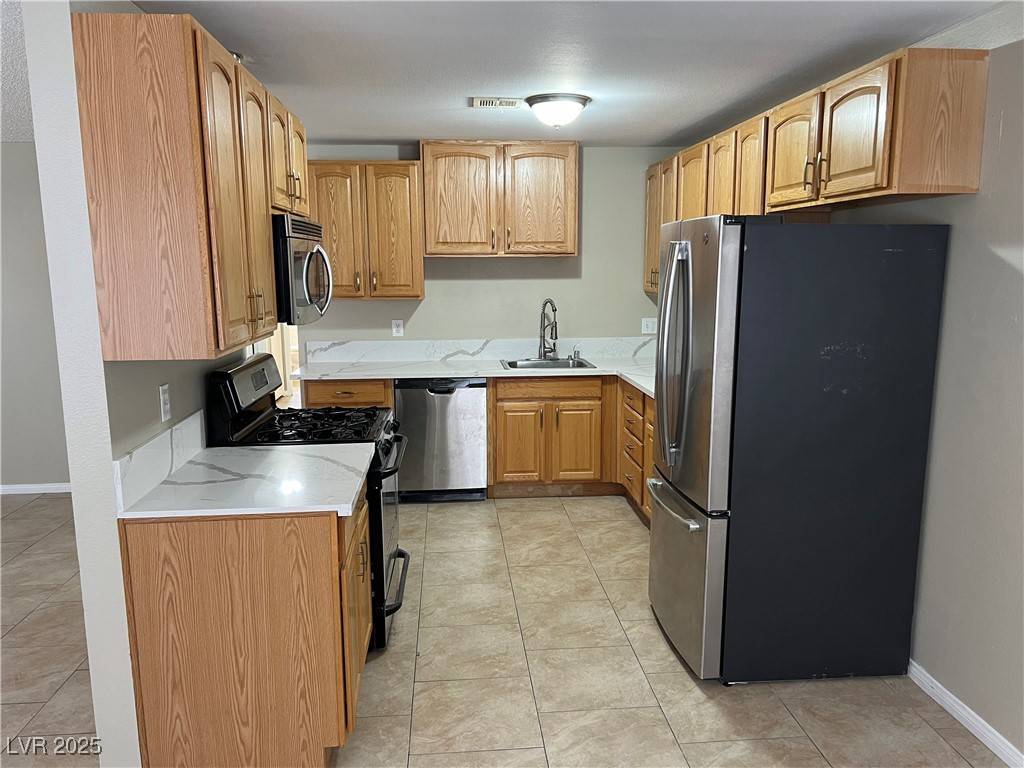 Las Vegas, NV 89156,6941 Appleton DR #A