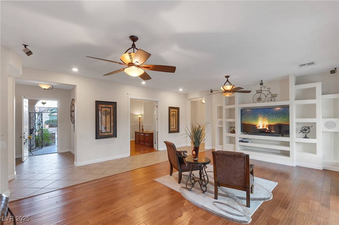 Las Vegas, NV 89120,3540 Wisdom CT