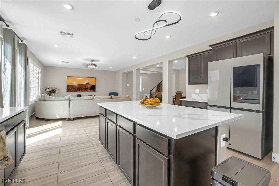 Las Vegas, NV 89141,10189 Magnolia Creek ST