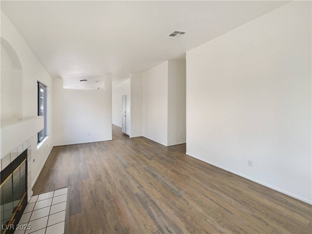 Las Vegas, NV 89156,6412 Dallaswood LN