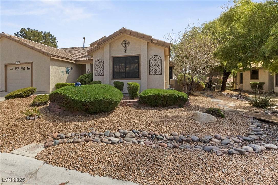 Las Vegas, NV 89130,5240 Las Cruces DR