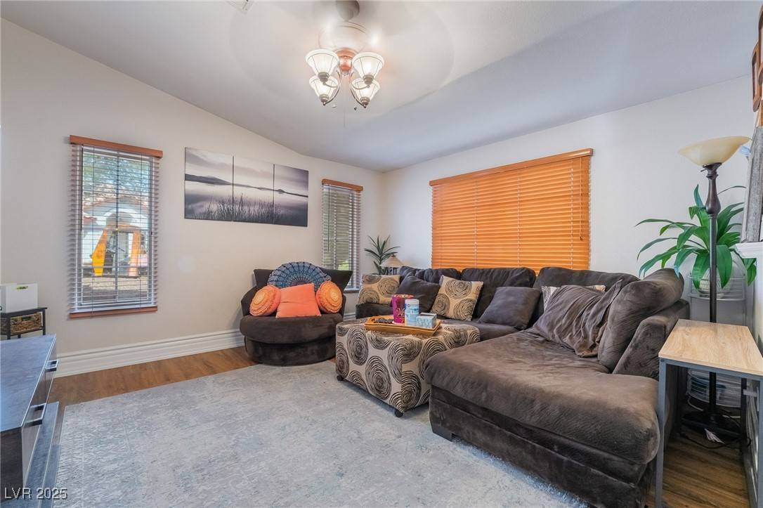 Las Vegas, NV 89131,7517 Elk Meadows CT