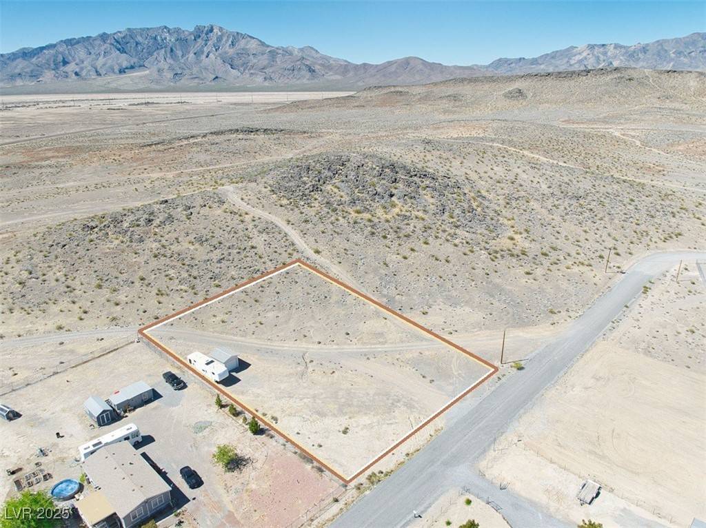 Pahrump, NV 89048,4351 Jesse ST