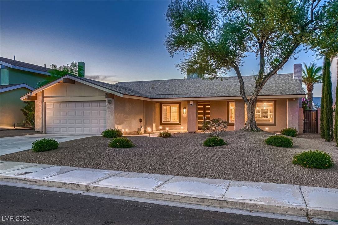 Las Vegas, NV 89146,6316 Bluejay WAY