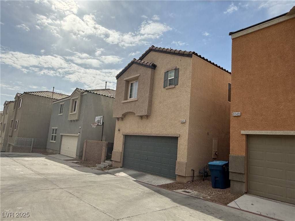 Las Vegas, NV 89149,9145 Ebony Threads CT
