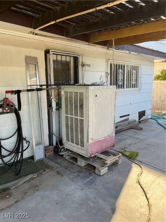 Las Vegas, NV 89121,3976 Ventura WAY