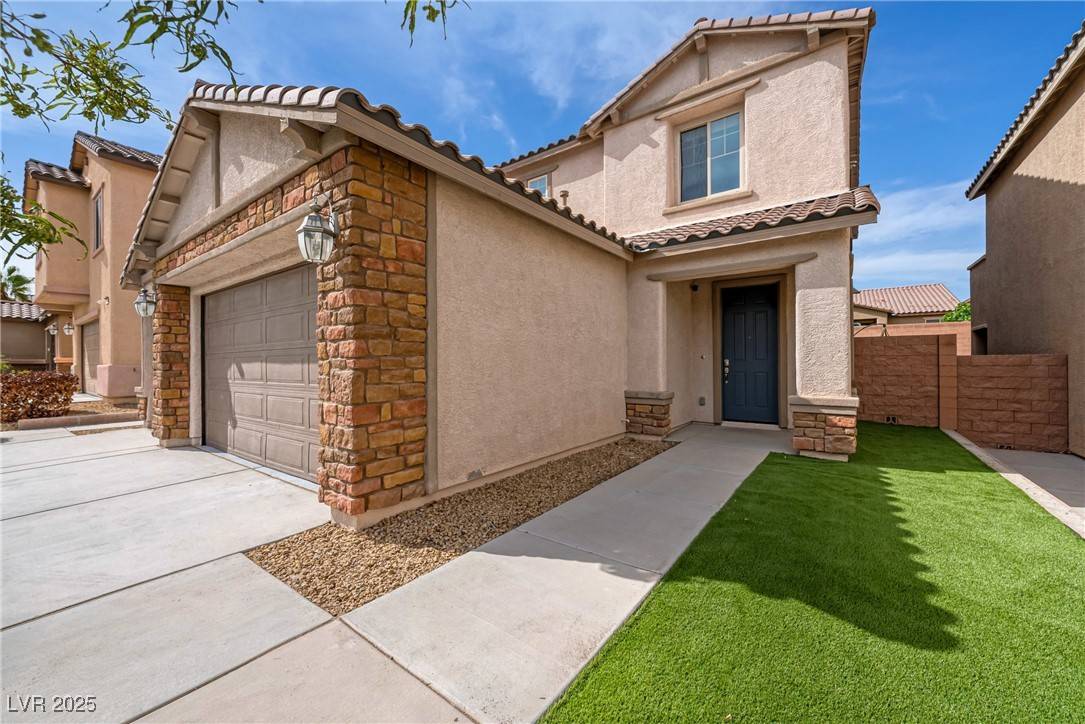 Las Vegas, NV 89117,7176 Summer Grove AVE