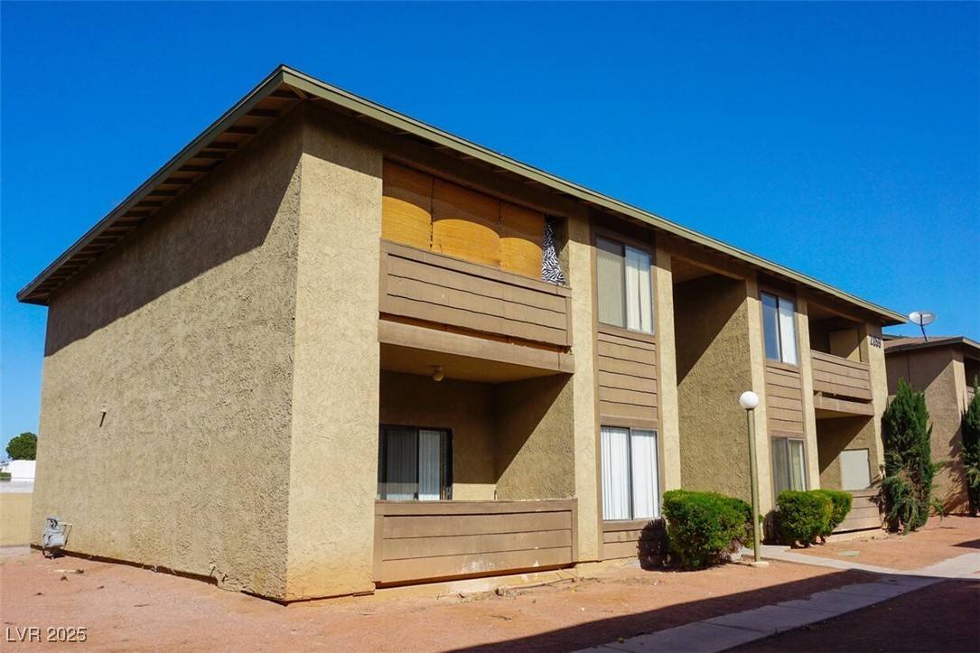 Las Vegas, NV 89121,2859 Wheelwright DR