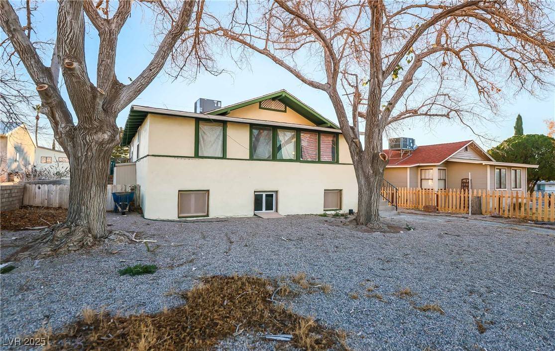 Boulder City, NV 89005,663 AVENUE C #C