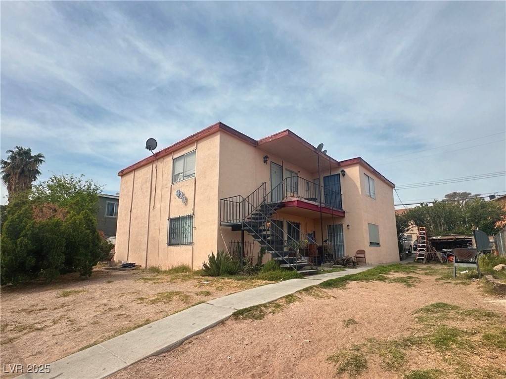 Las Vegas, NV 89101,833 BRUCE ST