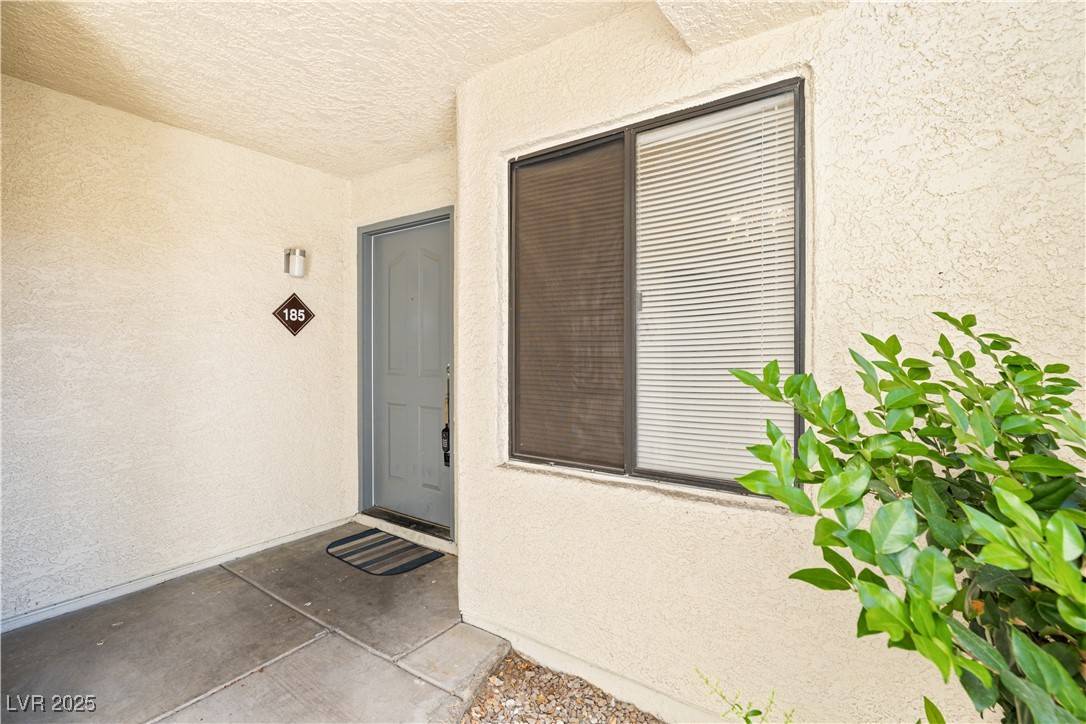 Las Vegas, NV 89117,8455 W Sahara AVE #185