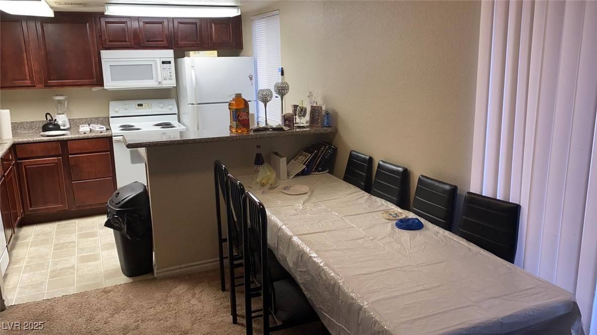 Las Vegas, NV 89103,4361 Alexis DR #337