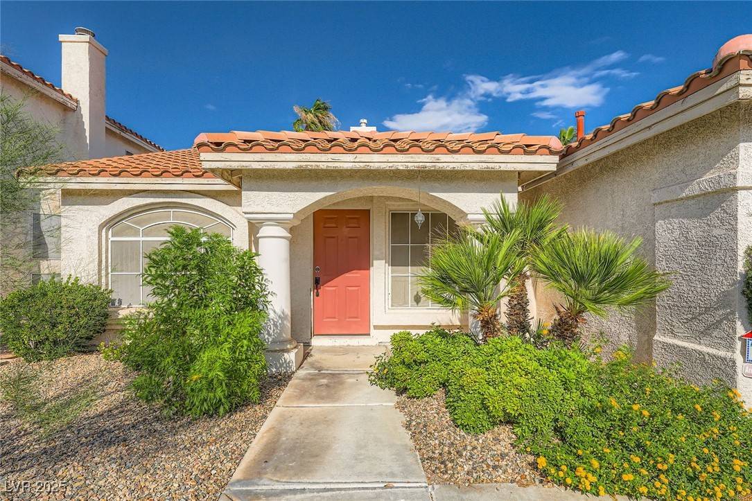 Las Vegas, NV 89129,3732 Crescent Canyon ST