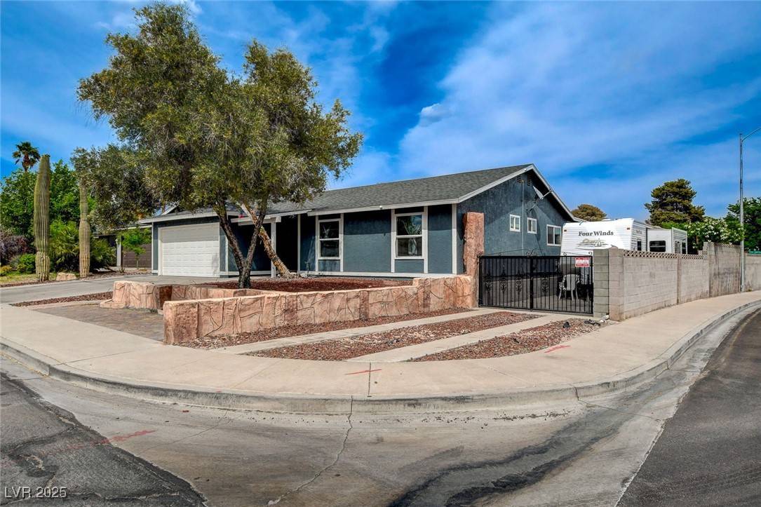 Las Vegas, NV 89103,4578 Churchfield CIR