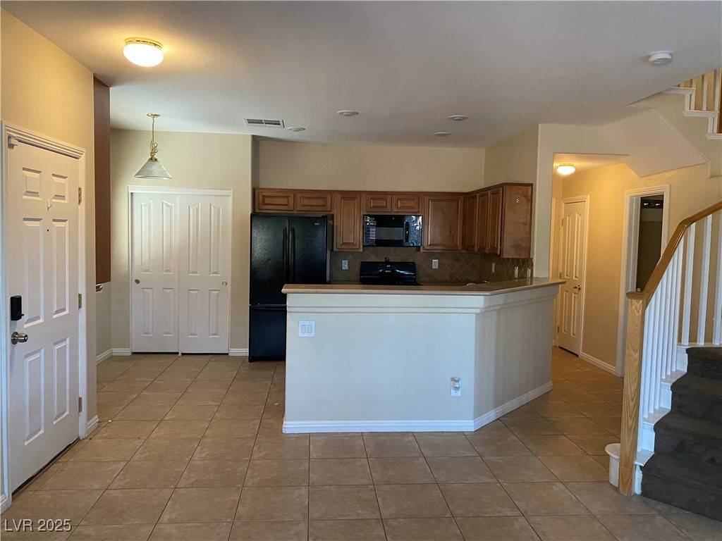 Las Vegas, NV 89178,9490 Thunder Sky ST #102