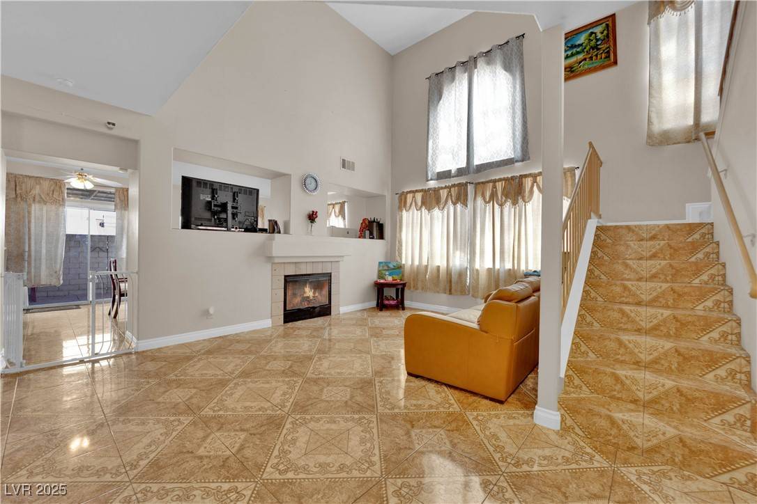 Las Vegas, NV 89108,6536 Castor Tree WAY