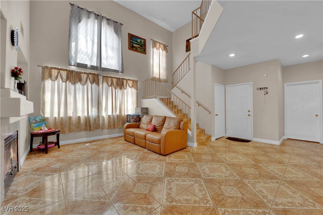 Las Vegas, NV 89108,6536 Castor Tree WAY
