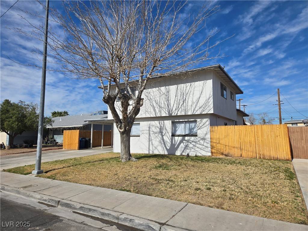 Las Vegas, NV 89121,4754 Marnell DR