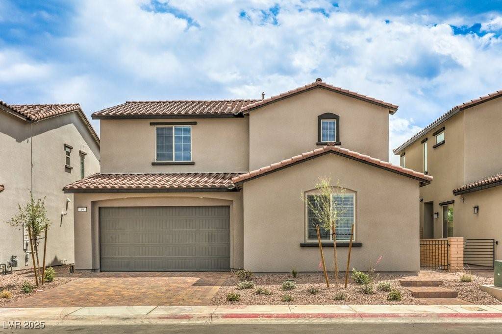 Henderson, NV 89015,89 Oratorio DR