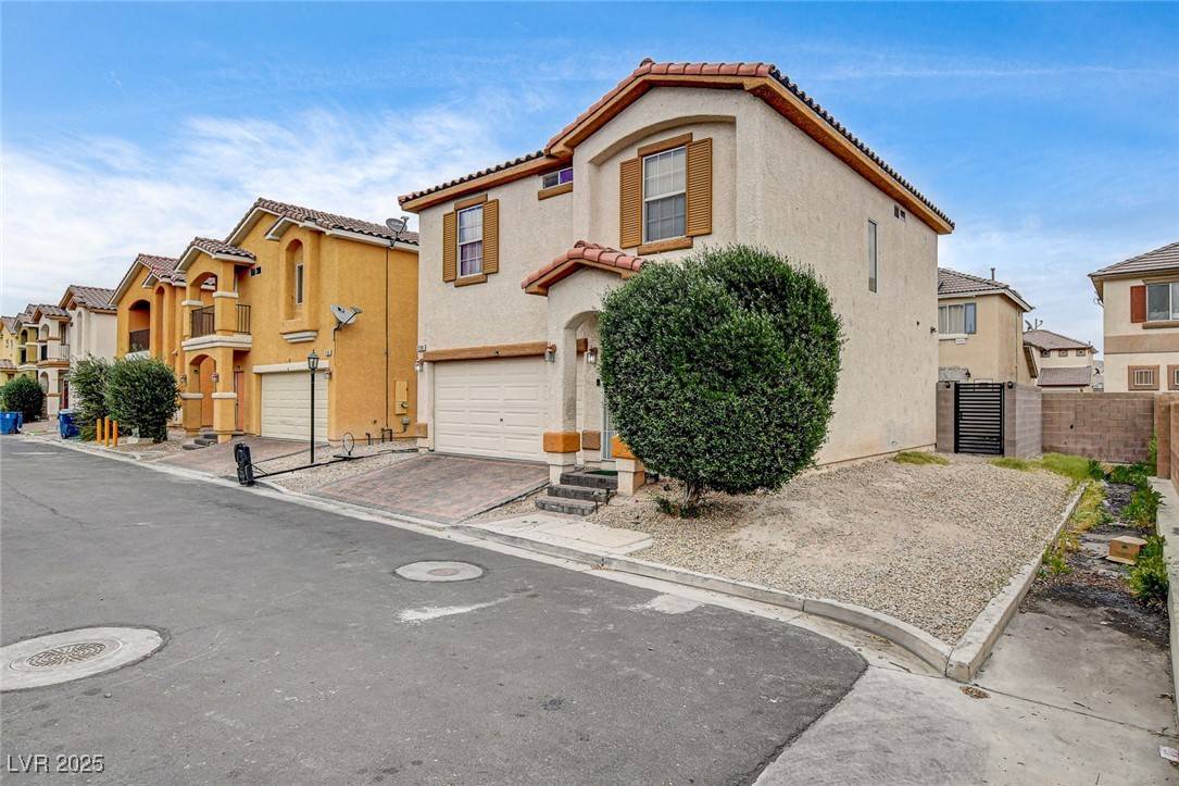 Las Vegas, NV 89156,2130 Trebbiano WAY