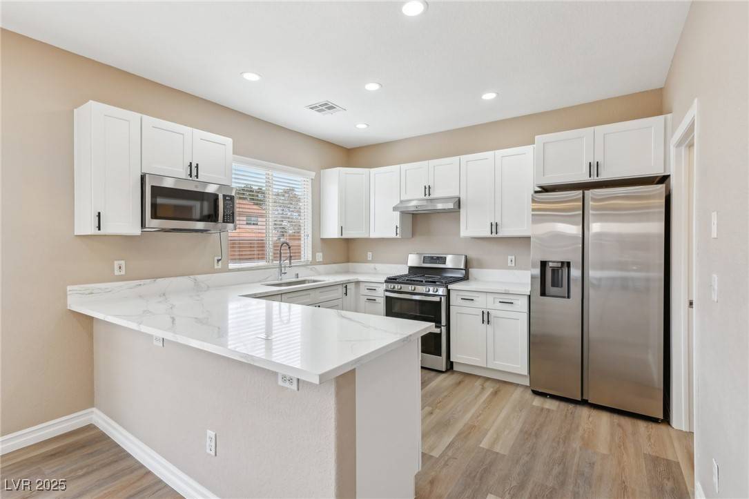 Las Vegas, NV 89146,5286 Monterey Park CIR