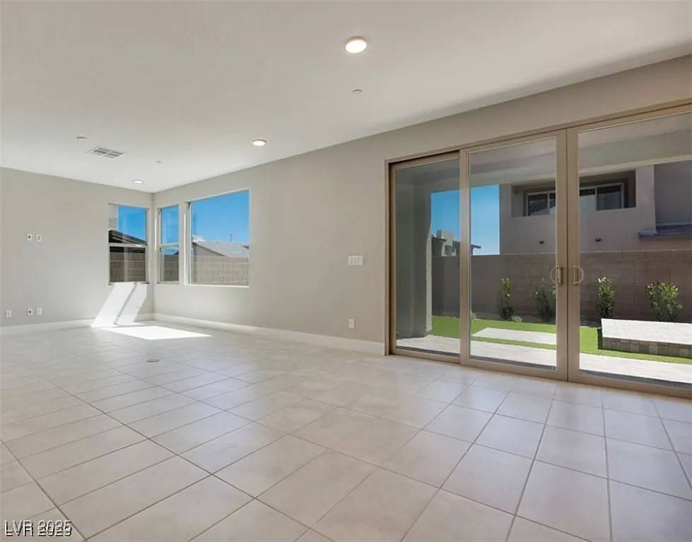 Las Vegas, NV 89138,786 Carlon Hills AVE