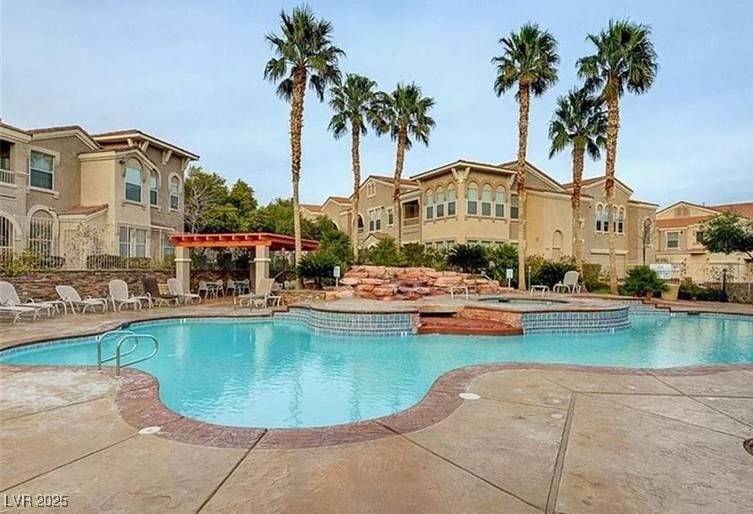 Las Vegas, NV 89129,10550 W Alexander RD #2086