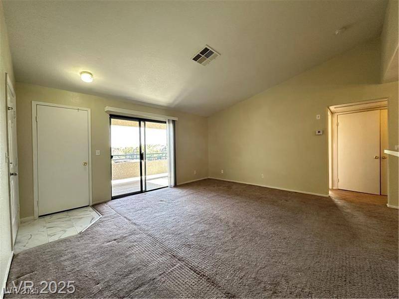 Las Vegas, NV 89118,5251 Lindell RD #204