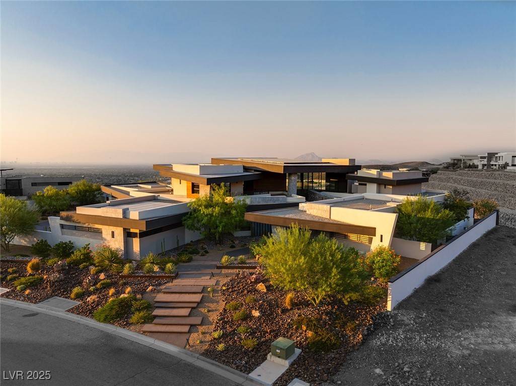 Henderson, NV 89012,6 Vista Crescent CT