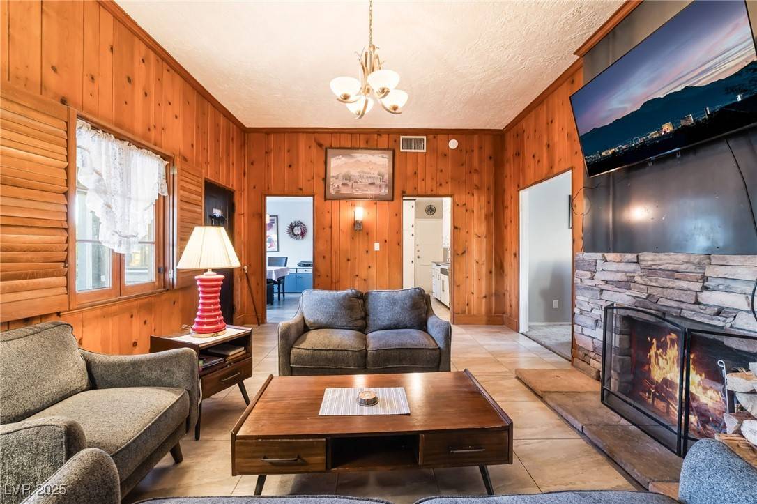 Boulder City, NV 89005,650 Arizona ST
