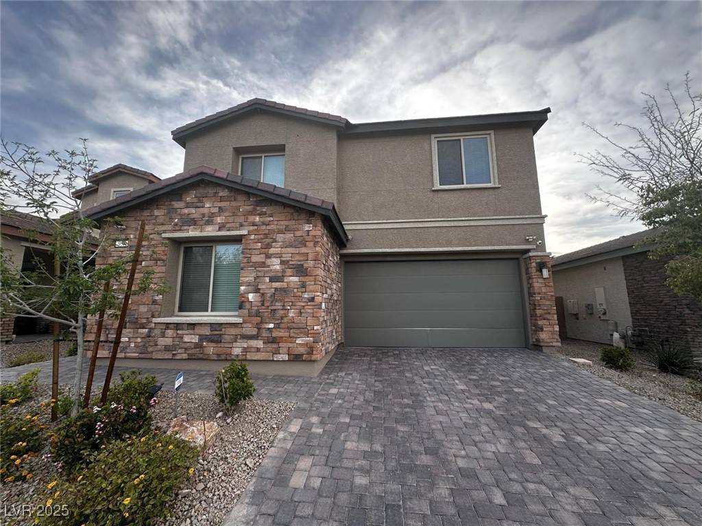Henderson, NV 89052,957 Lilyvale ST
